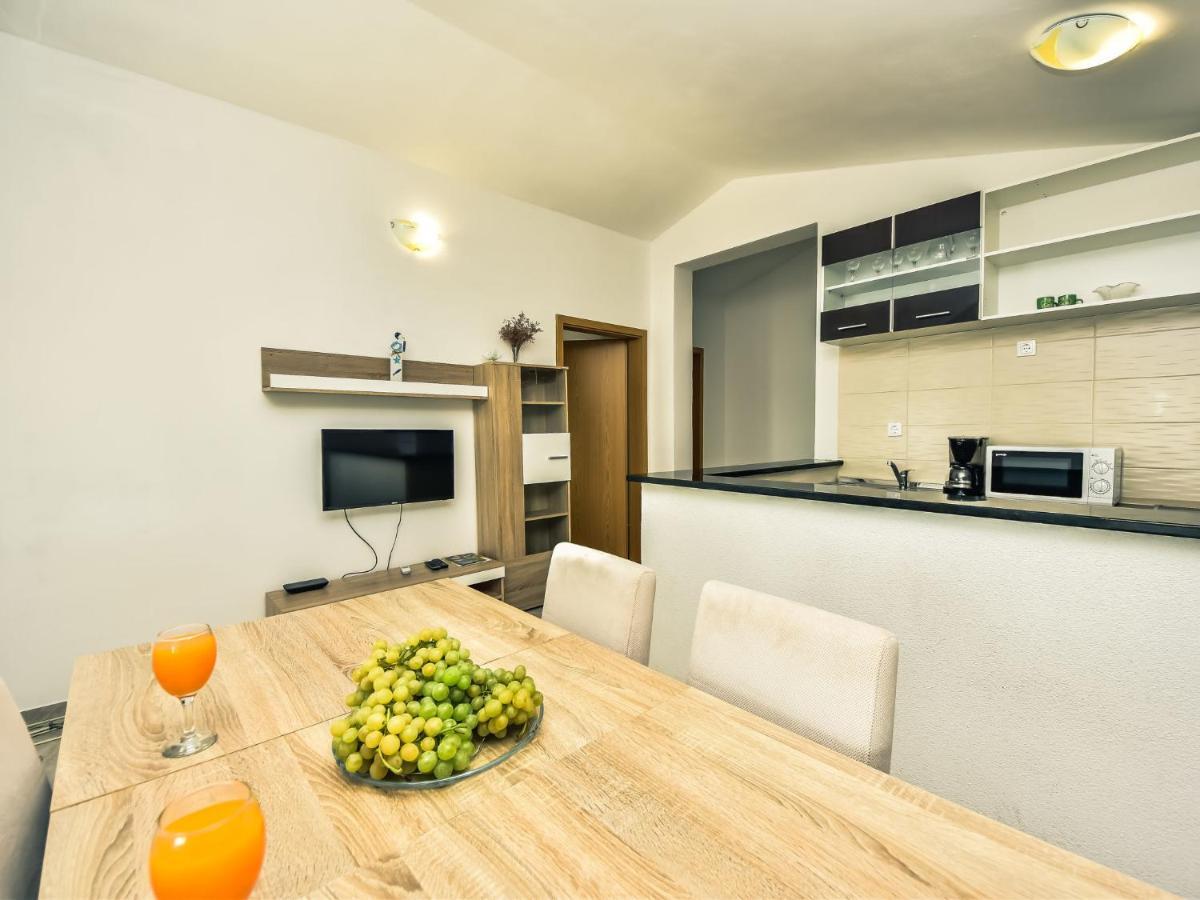 Holiday Home Marijana By Interhome Maslenica Exteriér fotografie